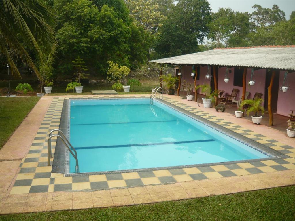 Sunrise Holiday Resort Хабарана Экстерьер фото